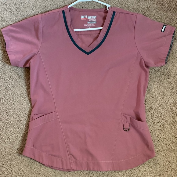 Grey's Anatomy Other - Grey’s Anatomy M V-Neck Scrub Top (Dusty Rose)
